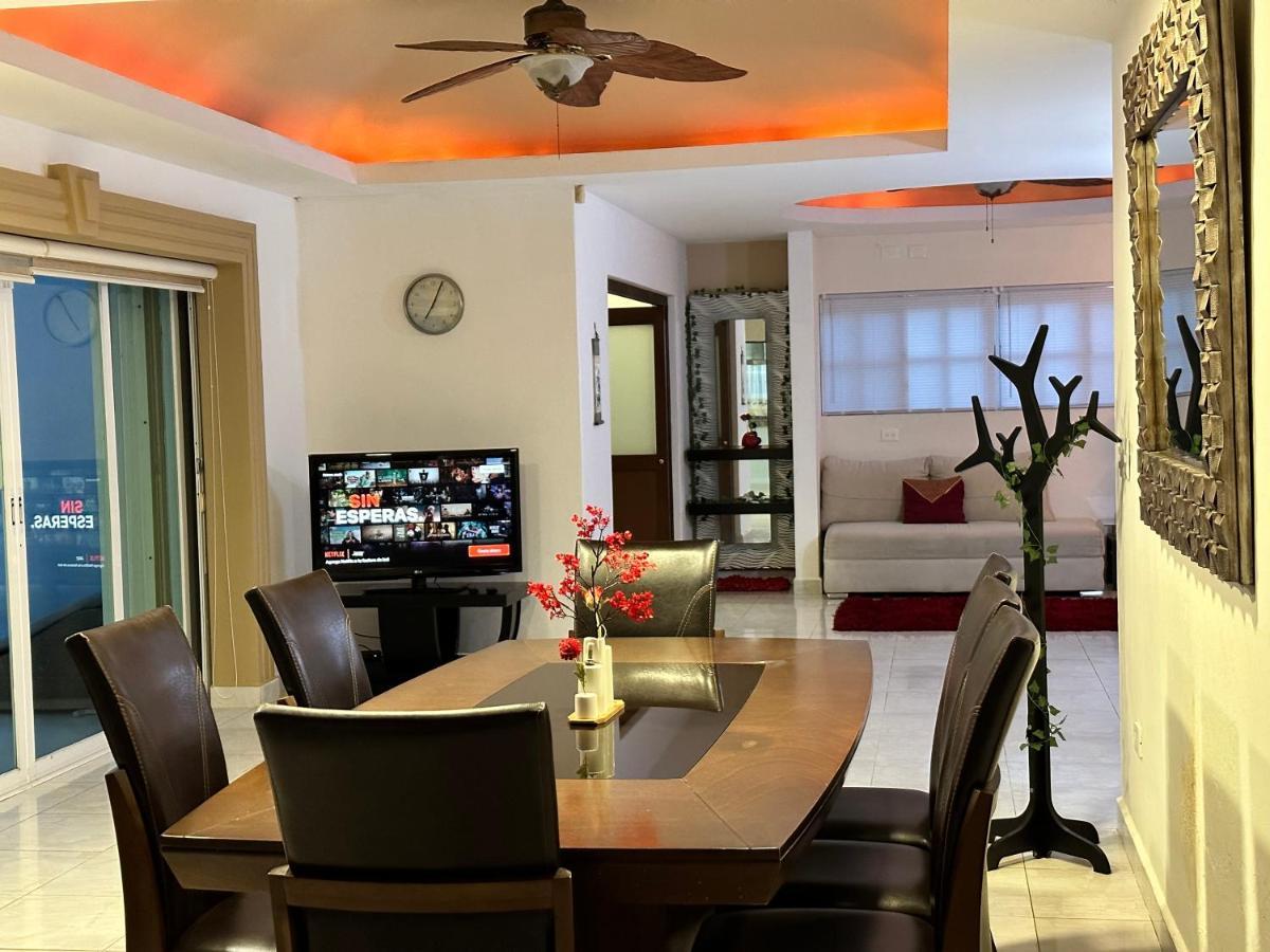 Casa Sasha'S Mini Palace Канкун Екстериор снимка
